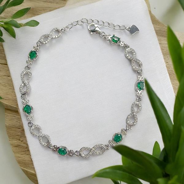 Bracelet with Infinity Chain and Green Stone