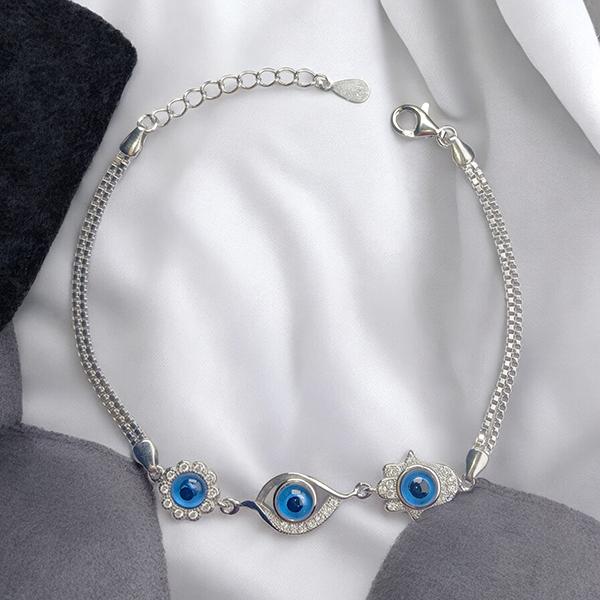 Bracelet with Evil Eye and Box Type Chain