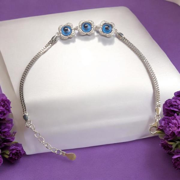 Bracelet with Evil Eye and Box Type Dual Chain