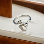 Adjustable Ring with Diamond