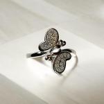 Adjustable Ring Butterfly Design with Diamond