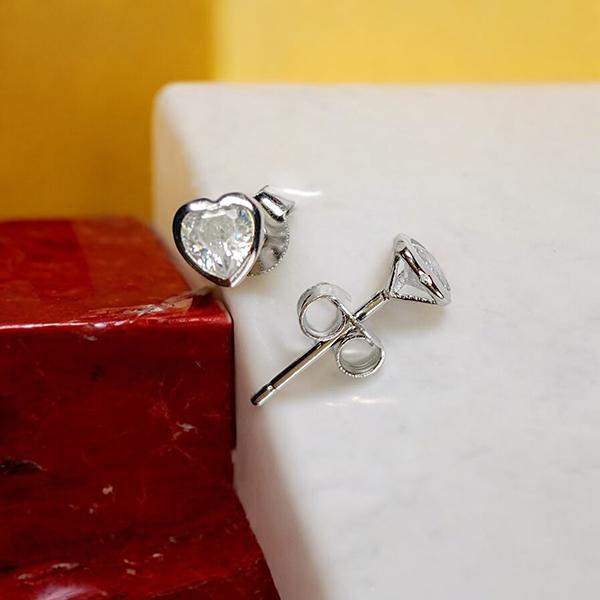 Earrings Heart Shape Stone Small